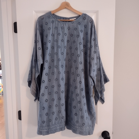 Tularosa Melinda Eyelet Lace Mini Dress - Missing Sash - Picture 2 of 16